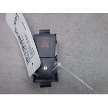 BOUTON DE WARNING RENAULT MEGANE III 2008-