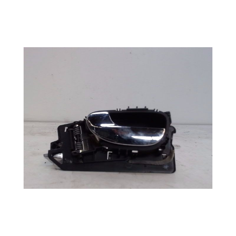 POIGNEE INTERIEURE PORTE AVANT GAUCHE PEUGEOT 307 2001-2005