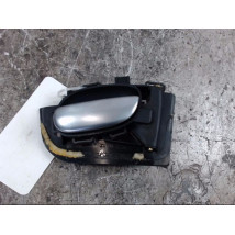 POIGNEE INTERIEURE PORTE AVANT DROIT PEUGEOT 206 3P