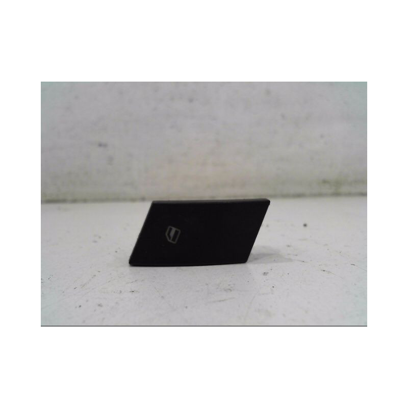 COMMANDE LEVE-GLACE PORTE AVD SEAT IBIZA 2002-2006