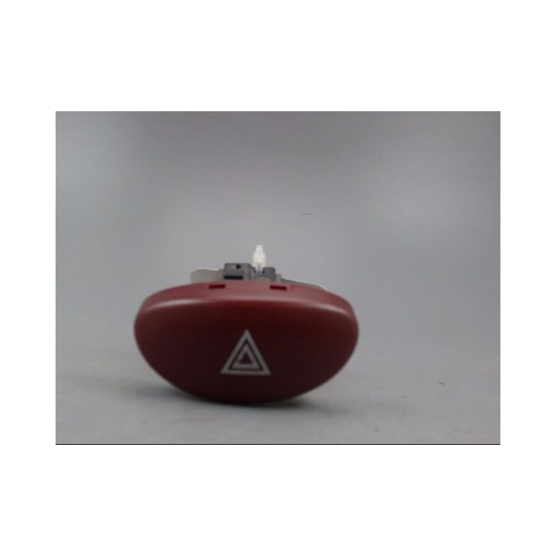 BOUTON DE WARNING PEUGEOT 206 19982009