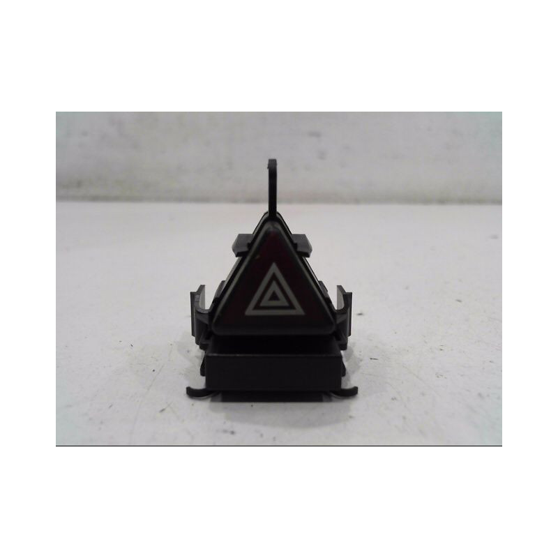BOUTON DE WARNING MERCEDES CLASSE A 2004-