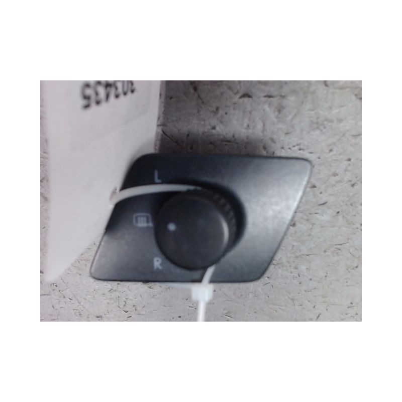 COMMANDE RETROVISSEUR EXTERIEUR ELECTRIQUE VOLKSWAGEN POLO 2005-