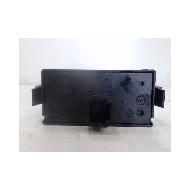 BOUTON DE WARNING RENAULT TWINGO