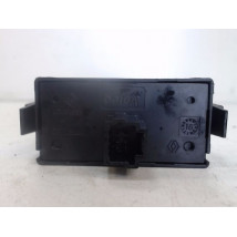 BOUTON DE WARNING RENAULT TWINGO