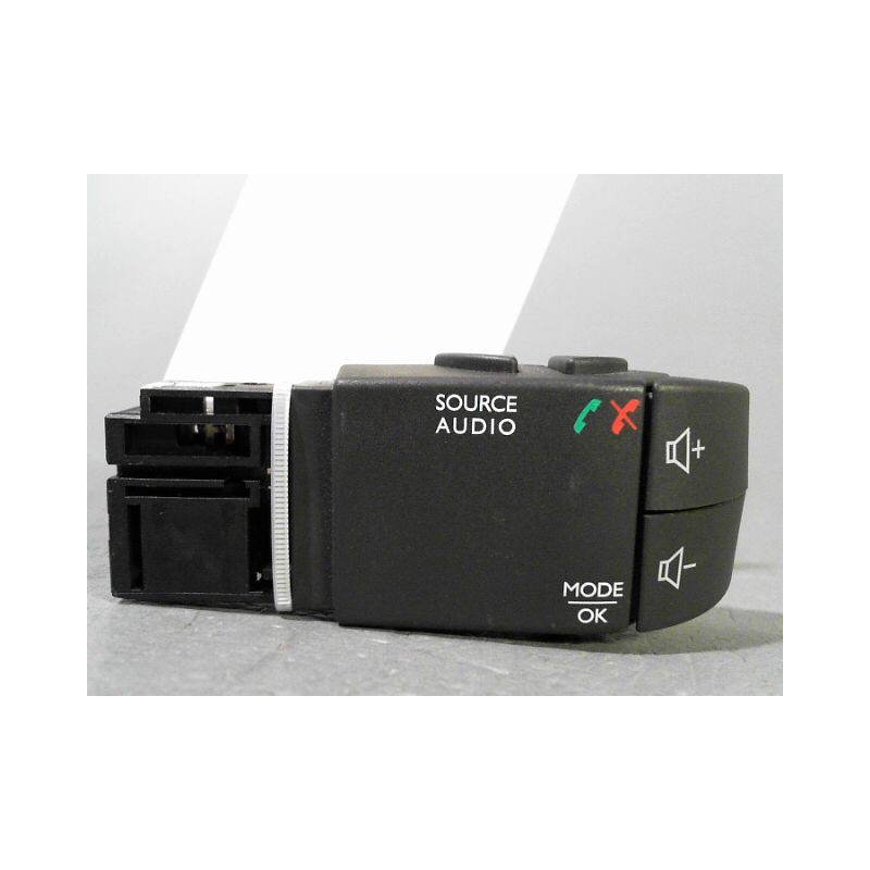 COMMANDE AUTORADIO RENAULT TWINGO
