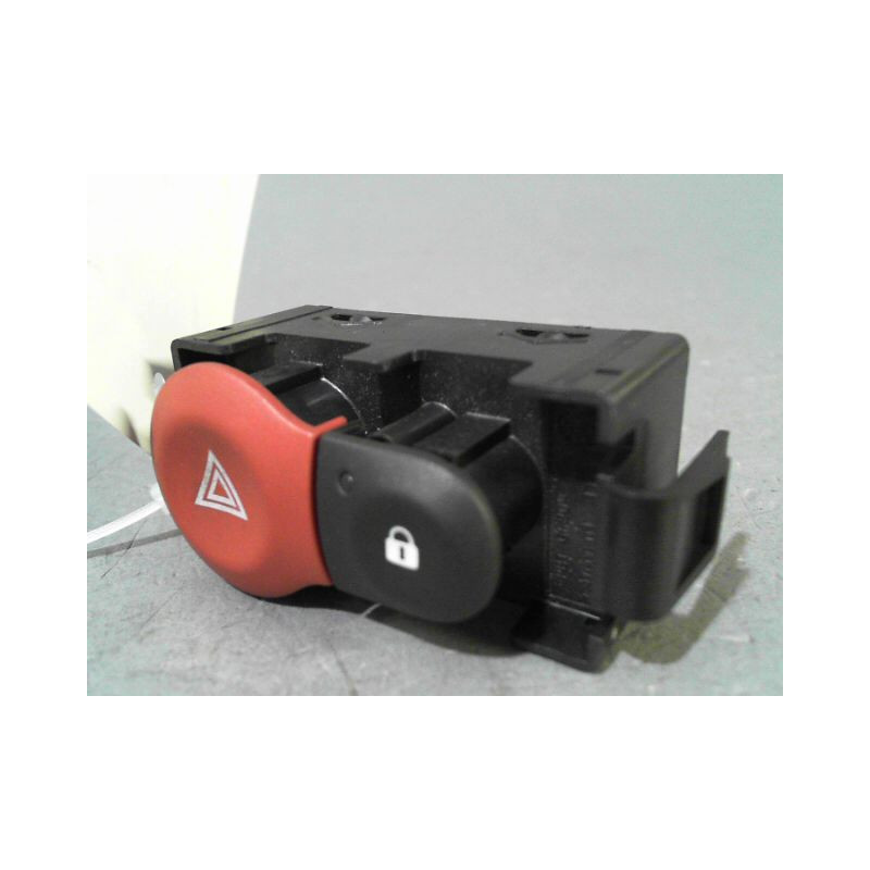 BOUTON DE WARNING RENAULT TWINGO