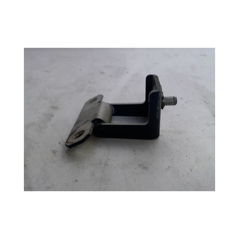 CHARNIERE DROIT HAYON RENAULT CLIO
