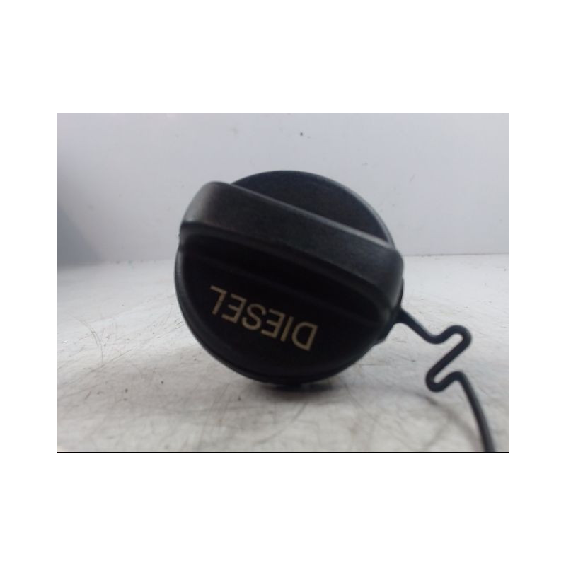 BOUCHON RESERVOIR A CARBURANT TOYOTA YARIS II 2010-