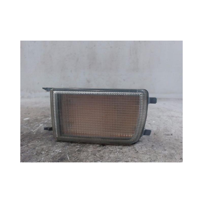 CLIGNOTANT GAUCHE VOLKSWAGEN VENTO