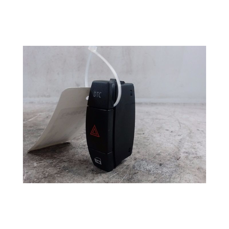 BOUTON DE WARNING B.M.W. SERIE 1