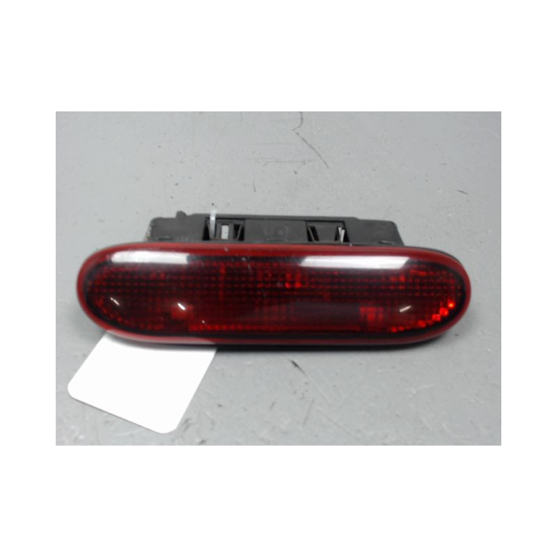FEUX STOP SUPPLEMENTAIRE RENAULT CLIO I PH.3 96-98