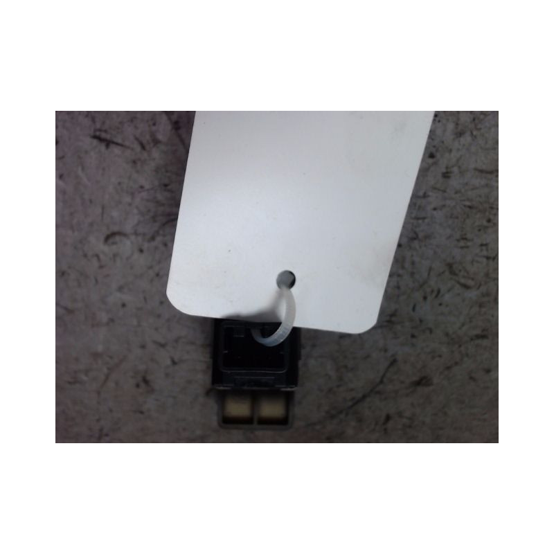 BOUTON DE WARNING SUZUKI SWIFT -03/05