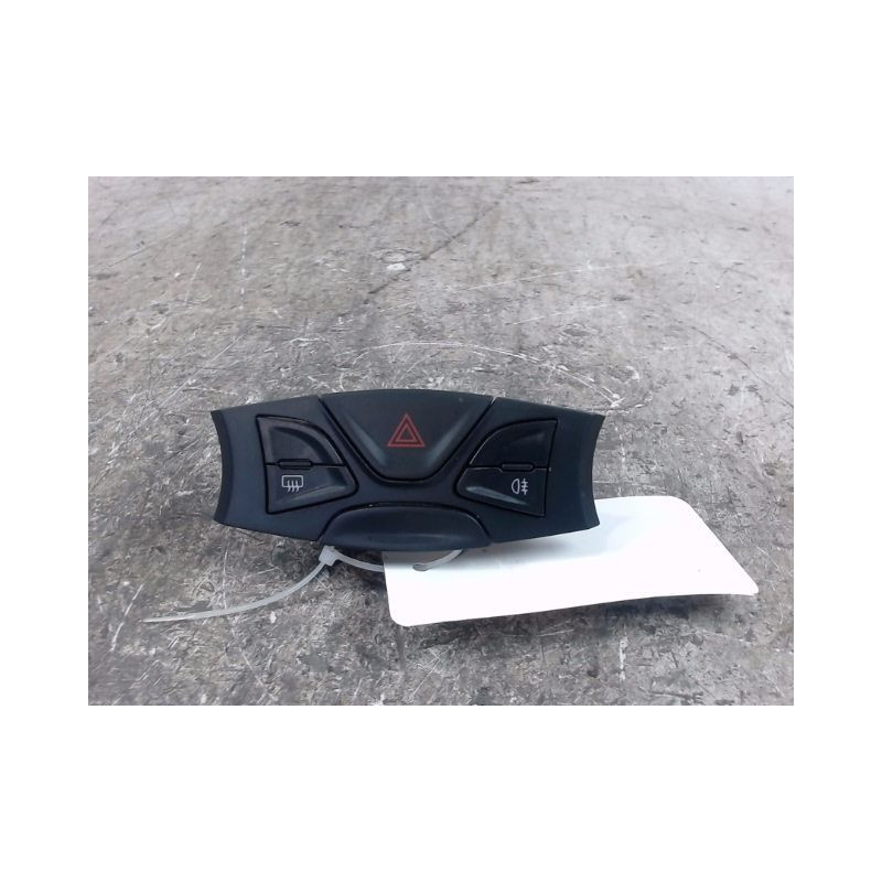 BOUTON DE WARNING FORD KA 2008-