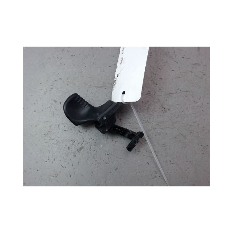 POIGNEE INTERIEURE PORTE AVANT DROIT AUDI A4 BERL. III Phase 1 (8K) 2008-2011