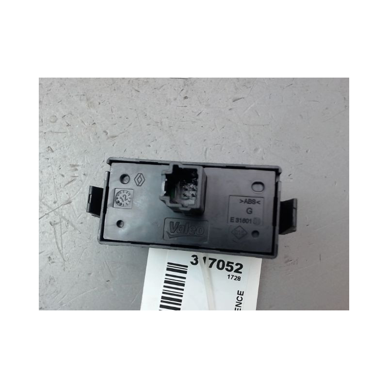BOUTON DE WARNING RENAULT CLIO III Phase 2 2009-...