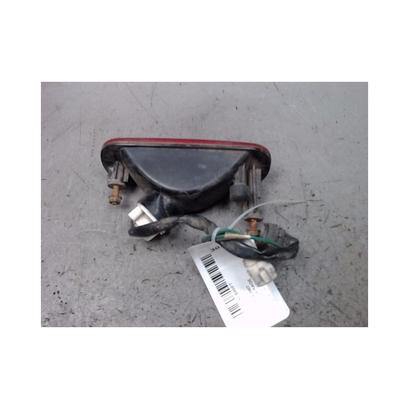 FEU BROUILLARD CENTRAL ARRIERE SUZUKI SWIFT