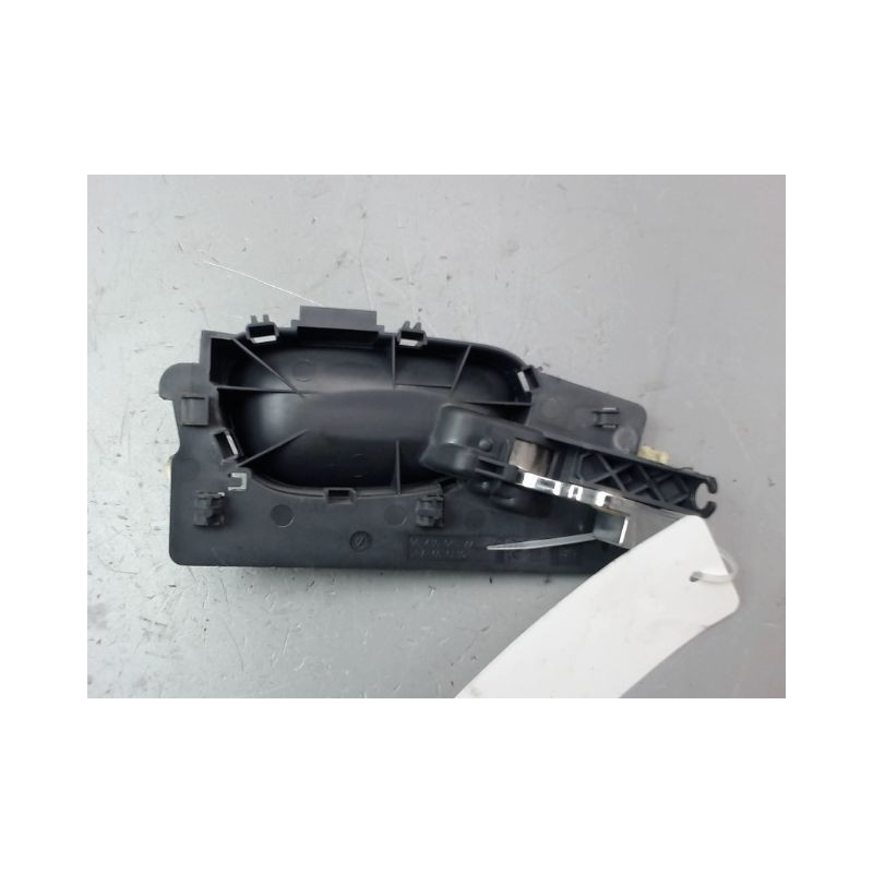 POIGNEE INTERIEURE PORTE AVANT GAUCHE PEUGEOT 307 SW Phase 1 2002-2005