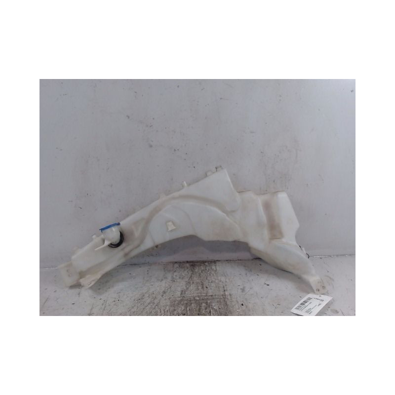 RESERVOIR LAVE-GLACE AVANT FORD FOCUS BREAK 2005-