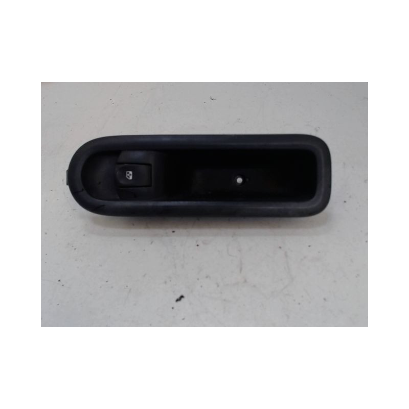 COMMANDE LEVE-GLACE PORTE AVD RENAULT TWINGO