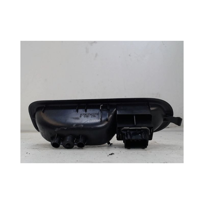 COMMANDE LEVE-GLACE PORTE AVD RENAULT TWINGO