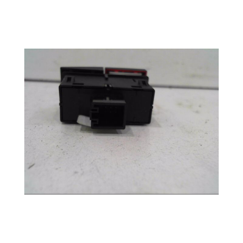 BOUTON DE WARNING SEAT TOLEDO
