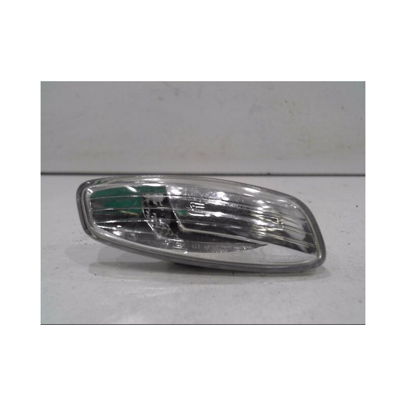 REPETITEUR AILE DROIT CITROEN C4