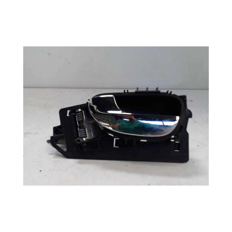 POIGNEE INTERIEURE PORTE AVANT GAUCHE PEUGEOT 307