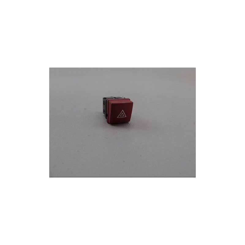 BOUTON DE WARNING PEUGEOT 206+ 09-13