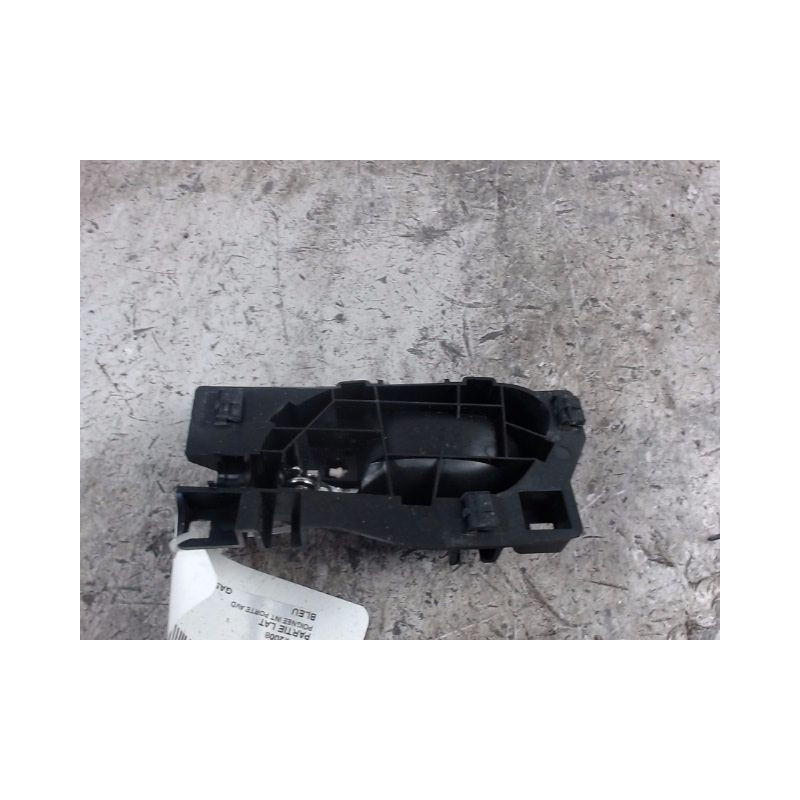 POIGNEE INTERIEURE PORTE AVANT DROIT CITROEN C4