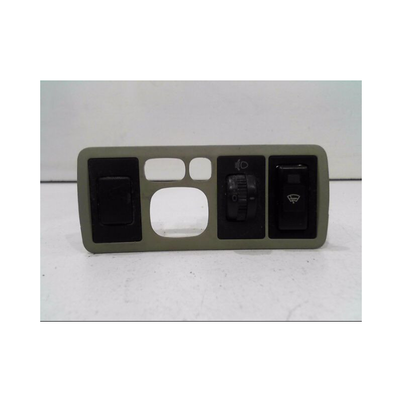 INTERIEUR COMMANDE PHARES TOYOTA AVENSIS