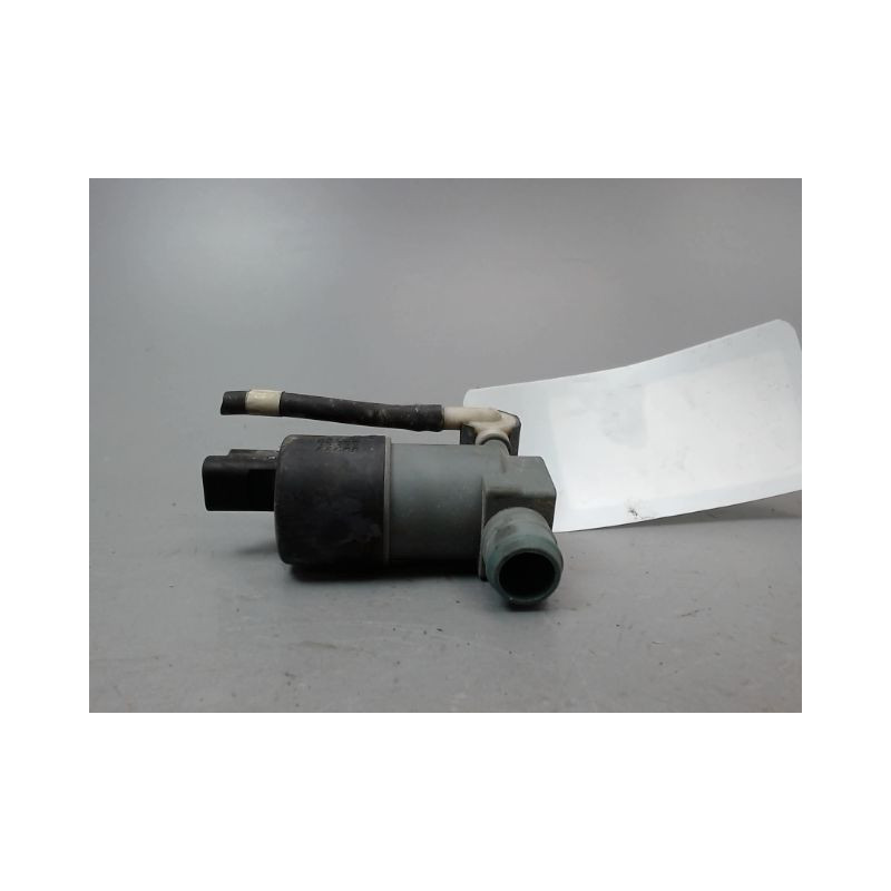 POMPE LAVE-GLACE AVANT NISSAN QASHQAI BREAK I Phase 1 2007-2010