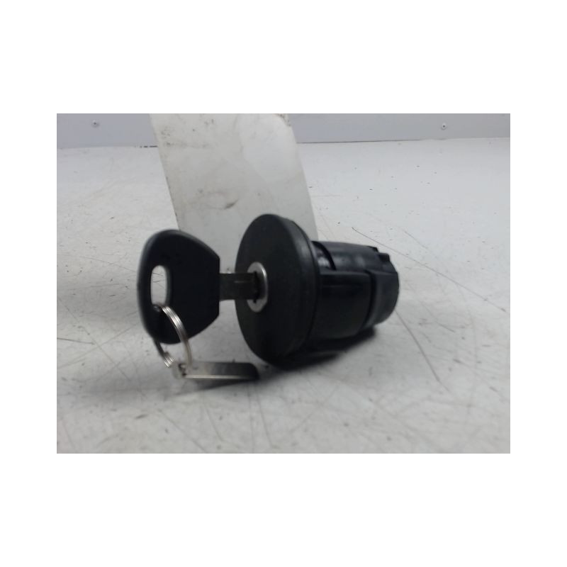 BOUCHON RESERVOIR A CARBURANT LIGIER M.GO