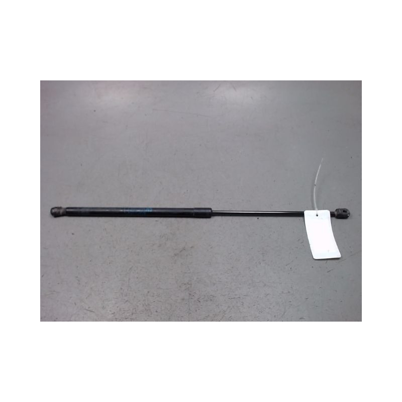 VERIN DROIT HAYON OPEL CORSA 06-09