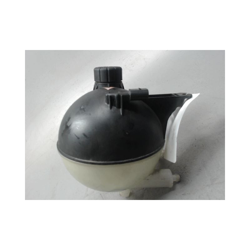 VASE EXPANSION MERCEDES CLASSE B 2008-