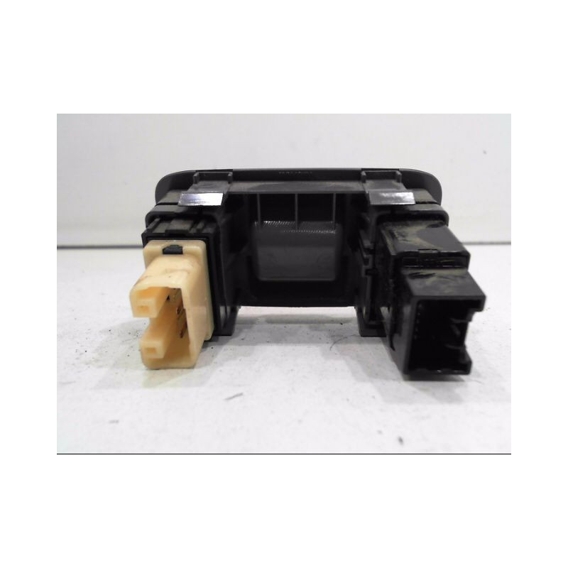 INTERIEUR COMMANDE PHARES TOYOTA YARIS