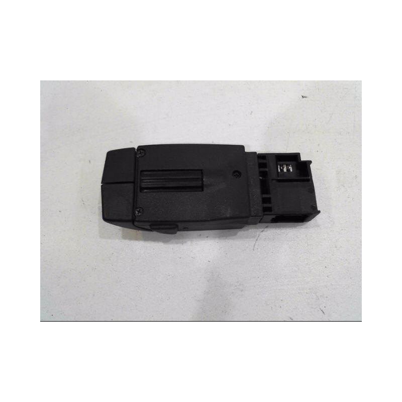 COMMANDE AUTORADIO RENAULT TRAFIC