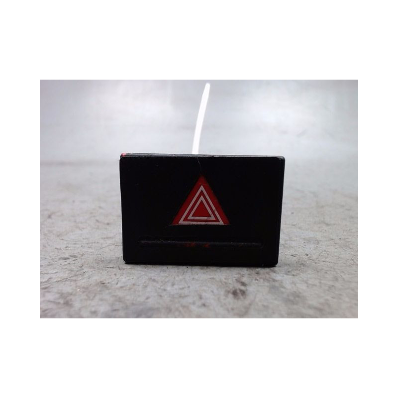 BOUTON DE WARNING VOLKSWAGEN TOUAREG
