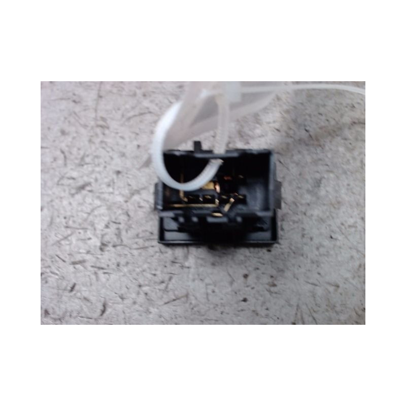 BOUTON DE WARNING VOLKSWAGEN TOUAREG