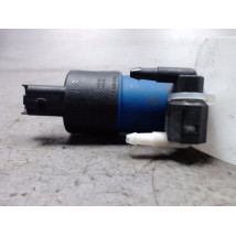 POMPE LAVE-GLACE AVANT RENAULT CLIO III 2009-