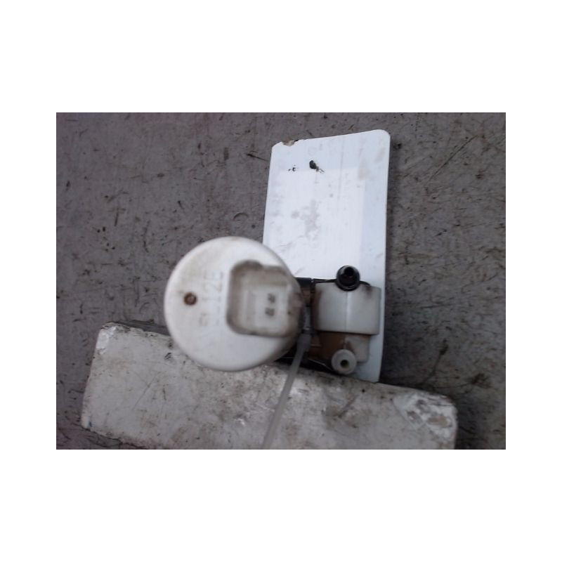 POMPE LAVE-GLACE AVANT PEUGEOT 308