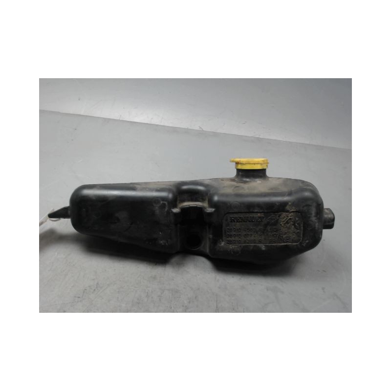 RESERVOIR LAVE-GLACE AVANT DACIA SANDERO