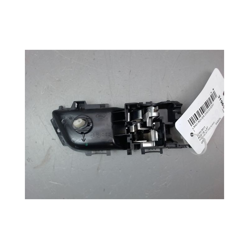 POIGNEE INTERIEURE PORTE ARRIERE GAUCHE LAND ROVER DISCOVERY 2004-