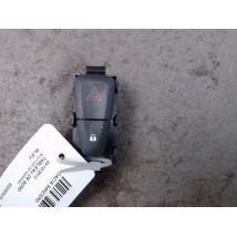 BOUTON DE WARNING DACIA SANDERO 2008-