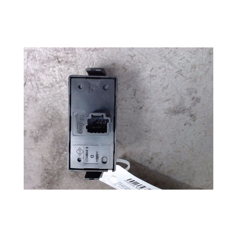 BOUTON DE WARNING DACIA SANDERO 2008-