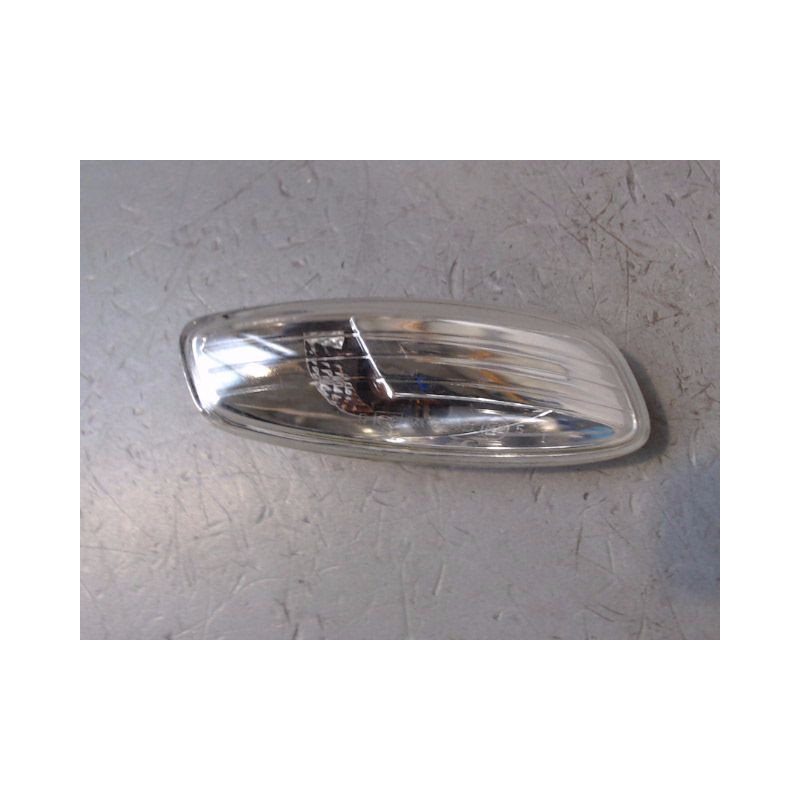 REPETITEUR AILE DROIT PEUGEOT 308 2007-