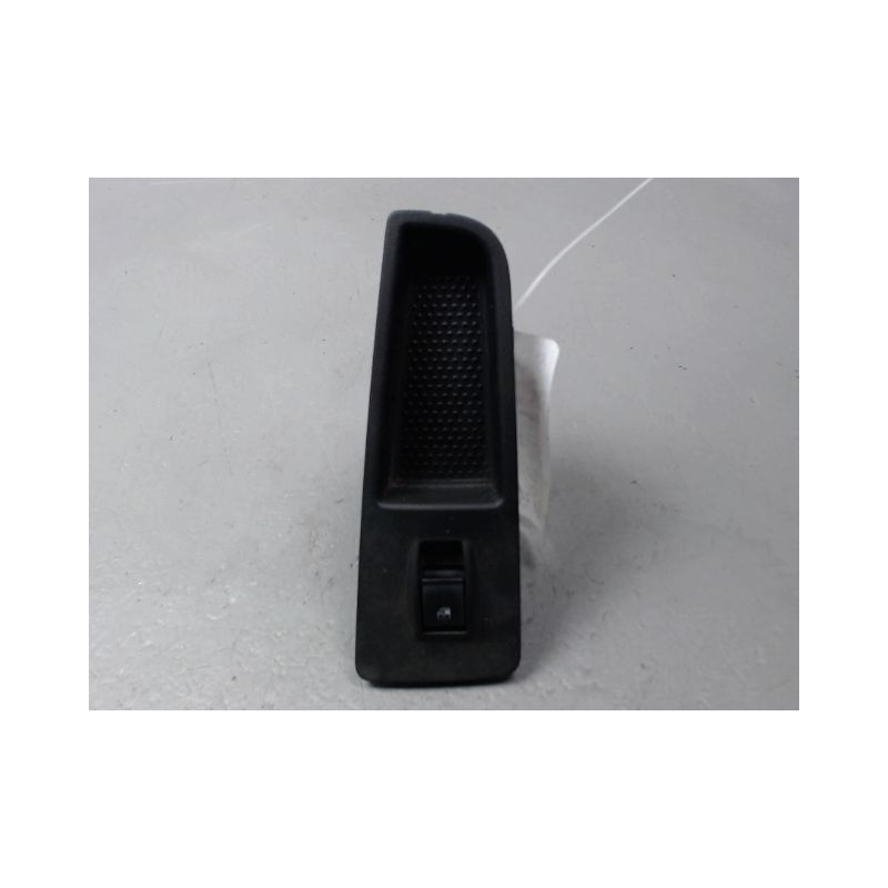 COMMANDE LEVE-GLACE PORTE AVD FIAT BRAVO 2007-
