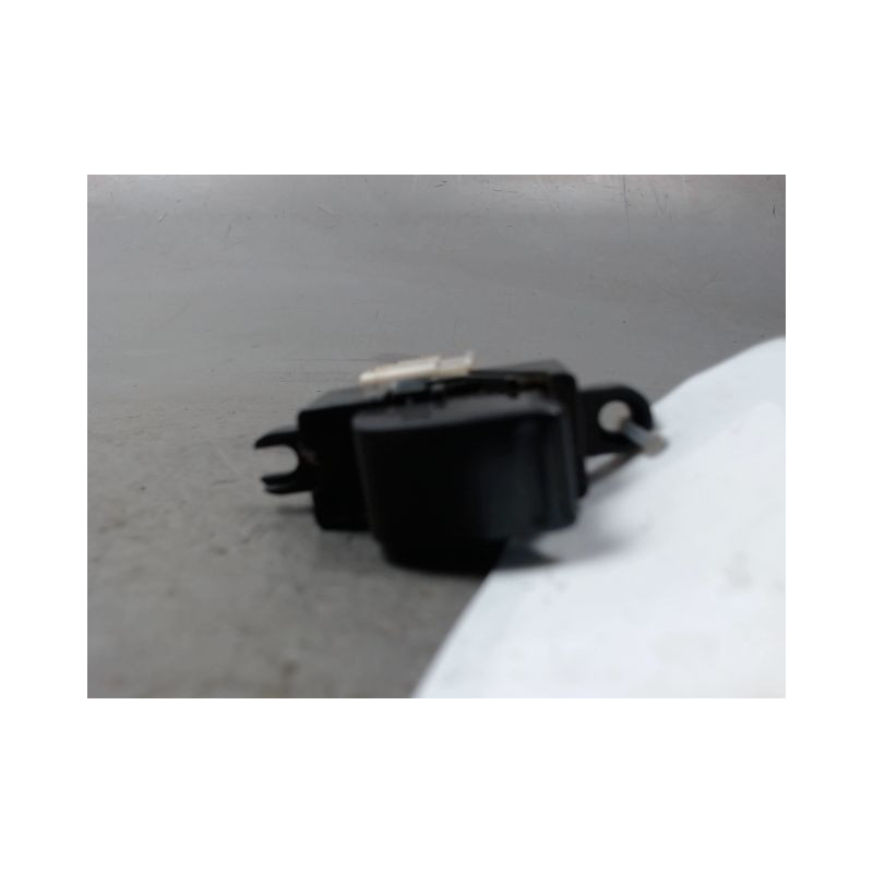 COMMANDE LEVE-GLACE PORTE AVD NISSAN X-TRAIL