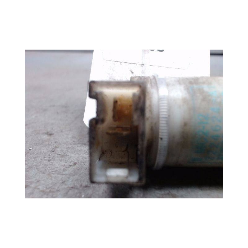 POMPE LAVE-GLACE AVANT NISSAN X-TRAIL