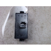 BOUTON DE WARNING DACIA SANDERO